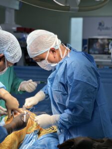 Best Orthopedic Doctor in Noida- Dr Ashish Dewan- Best Orthopedic Surgeon in Noida